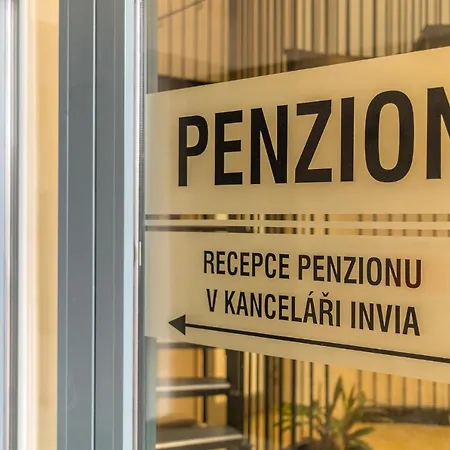 Na Namesti Pensjonat Dvůr Králové nad Labem